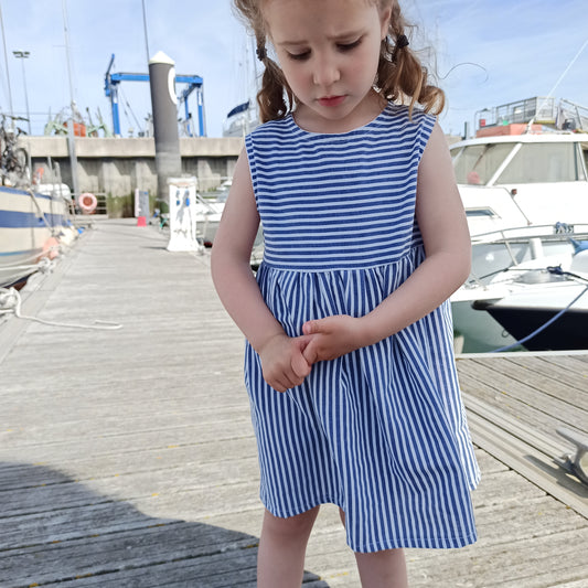 Robe marin au port de Calais