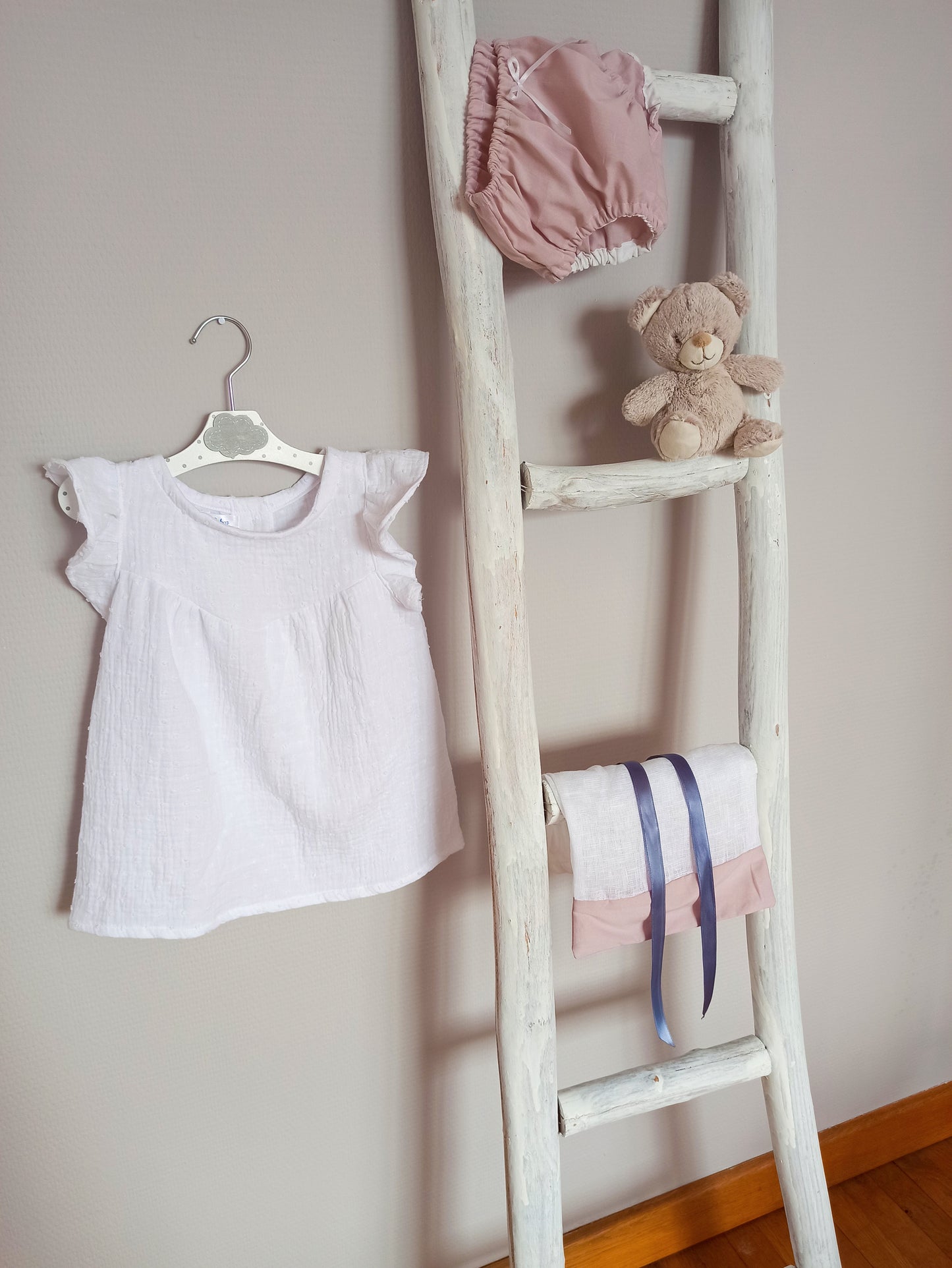 Robe double gaze et bloomer avec emballage